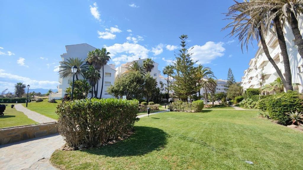Estrelicia III Apartamento Marbella Exterior foto