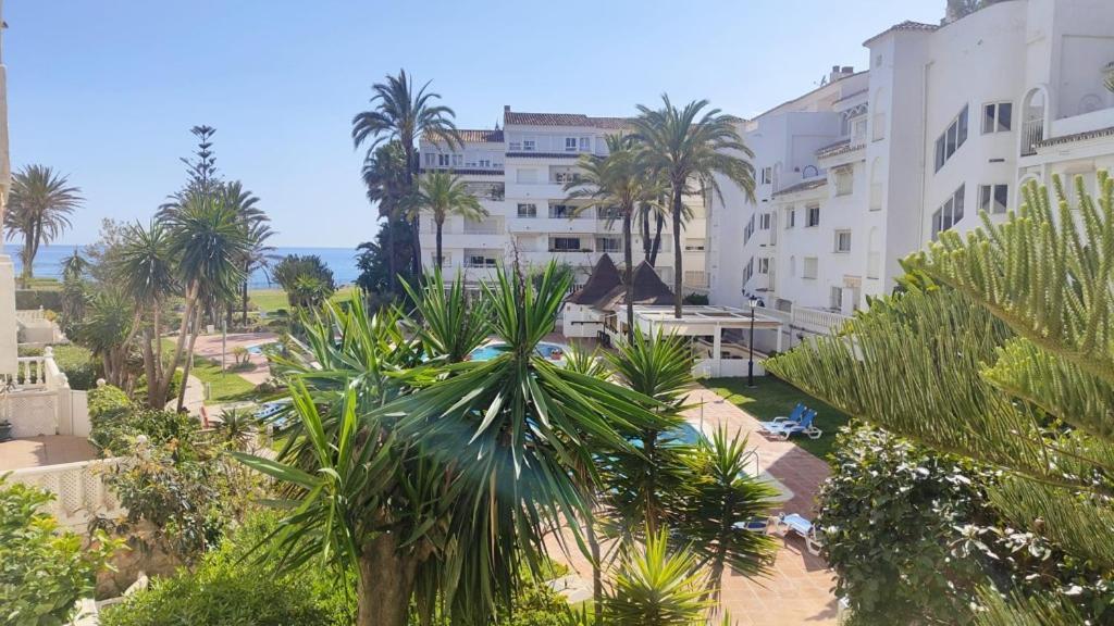 Estrelicia III Apartamento Marbella Exterior foto
